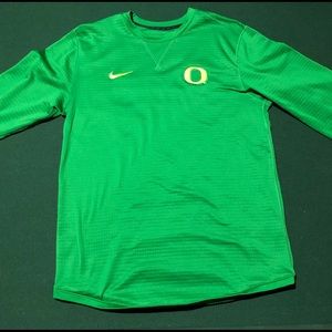 Nike Oregon Ducks Therma Fit sweatshirt